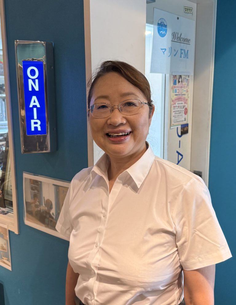 マリンFMに出演しました